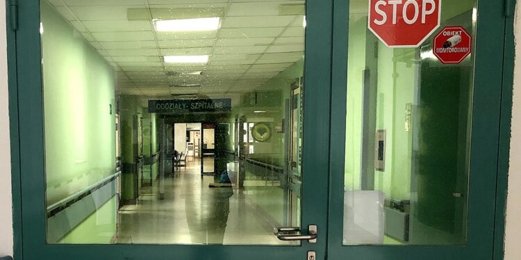 Starachowice. Szpital powiatowy / Szpital Powiatowy w Starachowicach