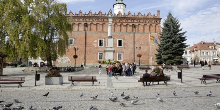 30.09.2016 Sandomierz. Rynek. Dawny Ratusz. / Jarosław Kubalski / Radio Kielce