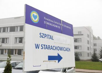 16.10.2020 Starachowice. Szpital. Koronawirus / Jarosław Kubalski / Radio Kielce