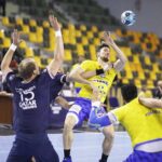 22.10.2020. Kielce. Mecz Ligi Mistrzów Łomża Vive Kielce - Paris Saint Germain. Alex Dujszebajew / Jarosław Kubalski / Radio Kielce