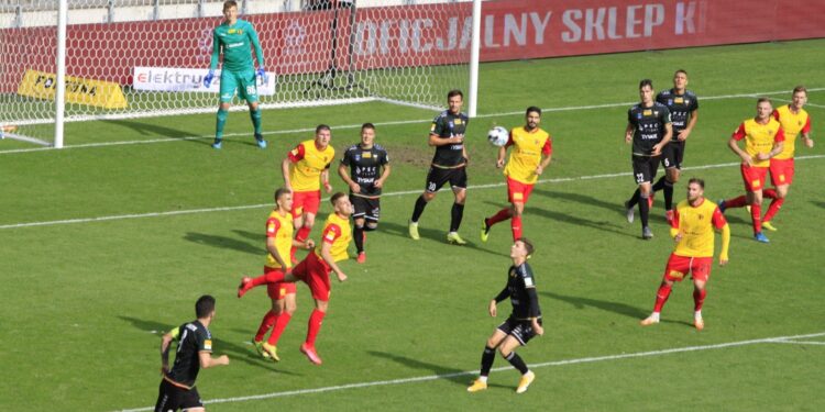 03.10.2020. Tychy. Fortuna 1 Liga. GKS Tychy - Korona Kielce / Krzysztof Bujnowicz / Radio Kielce