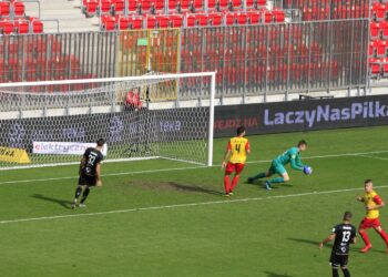 03.10.2020. Tychy. Fortuna 1 Liga. GKS Tychy - Korona Kielce / Krzysztof Bujnowicz / Radio Kielce