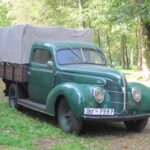 Końskie. Kolekcja zabytkowych samochodów Adama Kwiela. Na zdjęciu: 1939 Ford typ 922A / archiwum Adam Kwiel