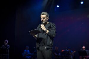 „Memento Vitae 2020 - koncert bez bisów i oklasków” / Tomasz Świerczek / Ośrodek Kultury Biblioteka Polskiej Piosenki