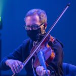 „Memento Vitae 2020 - koncert bez bisów i oklasków” / Tomasz Świerczek / Ośrodek Kultury Biblioteka Polskiej Piosenki