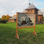 19.10.2020 Kielce. Prezentacja wystawy plenerowej do projektu Pocztówka do Niepodległości 1920 / Krzysztof Karbownik