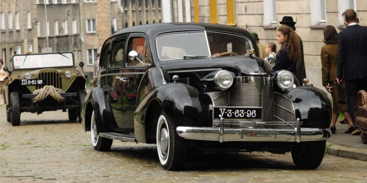 Końskie. Kolekcja zabytkowych samochodów Adama Kwiela. Na zdjęciu: 1939 cadillac Fleetwood / archiwum Adam Kwiel