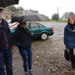 17.10.2020. Szewna. Spacer krajoznawczo-historyczny po cmentarzu szewieńskim / Emilia Sitarska / Radio Kielce