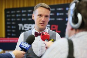 03.10.2020. Kielce. Mistrzostwa Polski w bilardzie. Na zdjęciu: Tomasz Kapłan / Wiktor Taszłow / Radio Kielce