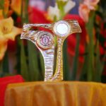 04.10.2020. Kielce. Wprowadzenie do parafii Ducha Świętego w Kielcach relikwii franciszkańskich męczenników / Wiktor Taszłow / Radio Kielce