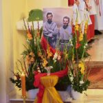 04.10.2020. Kielce. Wprowadzenie do parafii Ducha Świętego w Kielcach relikwii franciszkańskich męczenników / Wiktor Taszłow / Radio Kielce