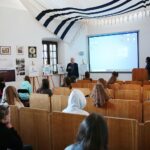 06.10.2020. Chmielnik. IX Spotkania z Kinem o Żydowskich Wątkach im. Andrzeja Koziei w synagodze / Wiktor Taszłow / Radio Kielce