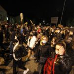 26.10.2020. Kielce. Marsz przeciwników zaostrzenia ustawy antyaborcyjnej / Jarosław Kubalski / Radio Kielce