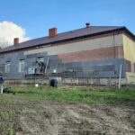 07.11.2020. Drożejowice. Ocieplanie budynku Ochotniczej Straży Pożarnej w Drożejowicach / UMiG Skalbmierz