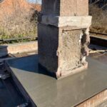 26.11.2020. Topola. Pomnik upamiętniający mord dokonany przez Niemców 28 stycznia 1944 roku / UMiG Skalbmierz