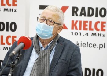 11.10.2020 Kielce. Studio Polityczne Radia Kielce. Na zdjęciu: Czesław Siekierski – PSL / Jarosław Kubalski / Radio Kielce