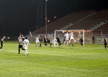 30.10.2020. Ostrowiec Św. 1/16 finału Fortuna Pucharu Polski: KSZO Ostrowiec Św. - Górnik Zabrze / Maciej Makuła / Radio Kielce