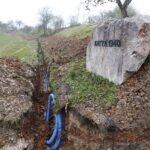 06.11.2020 Kielce. Montaż oświetlenia na Skwerze Pamięci Ofiar Katynia / Jarosław Kubalski / Radio Kielce