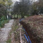 06.11.2020 Kielce. Montaż oświetlenia na Skwerze Pamięci Ofiar Katynia / Jarosław Kubalski / Radio Kielce