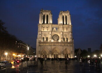 Spacer po Paryżu. Przed meczem PSG - PGE Vive Kielce / Krzysztof Bujnowicz / Radio Kielce