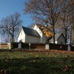 15.11.2020. Kostomłoty. Kaplica Rzymskokatolicka pw. Przemienienia Pańskiego / Robert Felczak / Radio Kielce