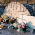 01.11.2020. Pińczów. Cmentarz wojenny / Marta Gajda / Radio Kielce