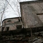 28.11.2020. Wolica. Ruiny willi Joachima Hempla / Robert Felczak / Radio Kielce