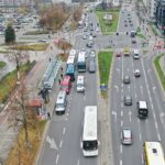 09.11.2020 Kielce. Protest przewoźników autobusowych / Jarosław Kubalski / Radio Kielce