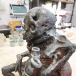 25.11.2020 Kielce. Instytut Dizajnu. Rzeźba Zdworzec autorstwa Michała Podleśnego / Jarosław Kubalski / Radio Kielce