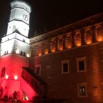 11.11.2020 Sandomierz. Patriotyczna iluminacja na ratuszu / Grażyna Szlęzak-Wójcik / Radio Kielce