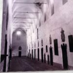 27.11.2020. Sandomierz. Wystawa plenerowa z okazji 200-lecia Wyższego Seminarium Duchownego / Grażyna-Szlęzak-Wójcik / Radio Kielce