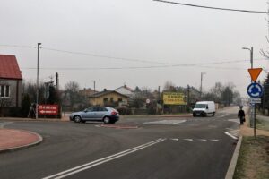 26.11.2020. Chmielnik. Otwarcie rond / Starostwo Powiatowe Kielce