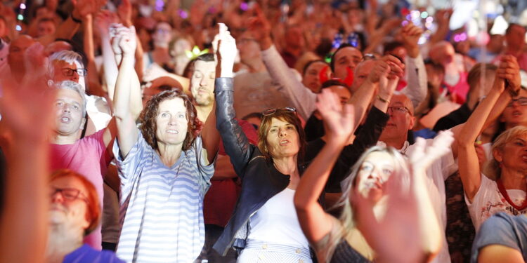 11.08.2019 Kielce. Festiwal Muzyki Tanecznej w amfiteatrze na Kadzielni / Jarosław Kubalski / Radio Kielce