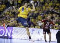 16.11.2019 Kielce. Piłka Ręczna Liga Mistrzów. Mecz PGE Vive Kielce - Vardar Skopje. Daniel Dujszebajew / Jarosław Kubalski / Radio Kielce