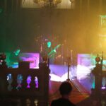 05.11.2020 Kielce. Zaduszki Świętokrzyskie w katedrze. Na zdjęciu (od lewej): Łukasz Mazur – piano, Sebastian Sipa – bas, Kuba Mazur – perkusja / Jarosław Kubalski / Radio Kielce