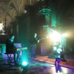 05.11.2020 Kielce. Zaduszki Świętokrzyskie w katedrze. Na zdjęciu (od lewej): Łukasz Mazur – piano, Sebastian Sipa – bas / Jarosław Kubalski / Radio Kielce