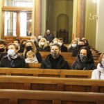 27.11.2020 Kielce. Kościół św. Wojciecha. Uroczystości pogrzebowe doktora Henryka Suchojada, długoletniego dyrektora Biblioteki Uniwersytetu Jana Kochanowskiego / Jarosław Kubalski / Radio Kielce