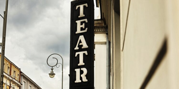 Teatr im. Stefana Żeromskiego / Jarosław Kubalski / Radio Kielce