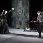 06.11.2020 Kielce. Teatr im. Stefana Żeromskiego. Spektakl "Och, te duchy". Dagna Dywicka i Dawid Żłobiński / Jarosław Kubalski / Radio Kielce