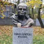 09.11.2020 Kielce. Sławomir Micek - rzeźba. Tamara Łempicka, malarka / Jarosław Kubalski / Radio Kielce