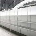 18.11.2020 Kielce. Szpital tymczasowy w halach Targów Kielce. Budowa / Jarosław Kubalski / Radio Kielce