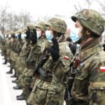 21.11.2020 Kielce. Centrum Przygotowań do Misji Zagranicznych. Przysięga elewów służby przygotowawczej / Jarosław Kubalski / Radio Kielce