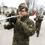 21.11.2020 Kielce. Centrum Przygotowań do Misji Zagranicznych. Przysięga elewów służby przygotowawczej / Jarosław Kubalski / Radio Kielce