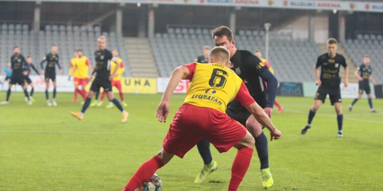 18.11.2020. Kielce. Mecz Korona Kielce - Stomil Olsztyn / Wiktor Taszłow / Radio Kielce