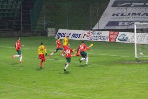 07.11.2020 Sosnowiec. Mecz Fortuna 1. Ligi Zagłębie Sosnowiec - Korona Kielce / Krzysztof Bujnowicz / Radio Kielce