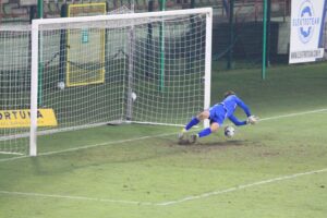 21.11.2020 Bełchatów. Mecz Fortuna 1. Ligi. GKS Bełchatów - Korona Kielce / Krzysztof Bujnowicz / Radio Kielce