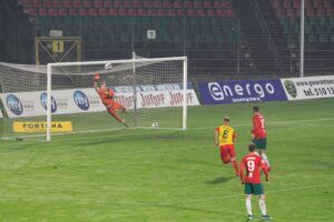 07.11.2020 Sosnowiec. Mecz Fortuna 1. Ligi Zagłębie Sosnowiec - Korona Kielce / Krzysztof Bujnowicz / Radio Kielce