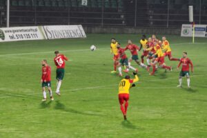 07.11.2020 Sosnowiec. Mecz Fortuna 1. Ligi Zagłębie Sosnowiec - Korona Kielce / Krzysztof Bujnowicz / Radio Kielce