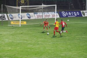 07.11.2020 Sosnowiec. Mecz Fortuna 1. Ligi Zagłębie Sosnowiec - Korona Kielce / Krzysztof Bujnowicz / Radio Kielce