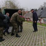 07.11.2020. Opatów. Chryzantemy w miejscach pamięci / Emilia Sitarska / Radio Kielce